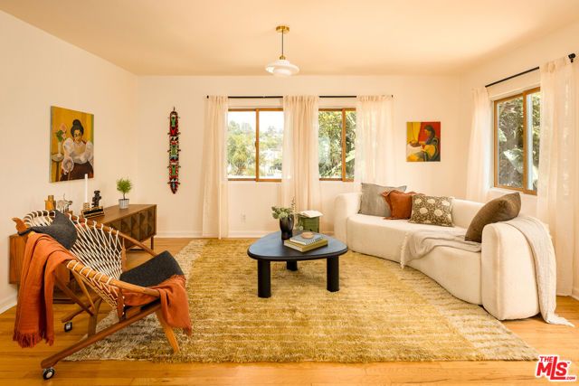 6071 Delphi Street, Los Angeles, CA 90042