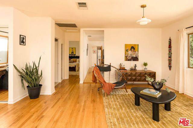6071 Delphi Street, Los Angeles, CA 90042