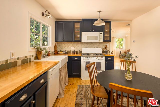 6071 Delphi Street, Los Angeles, CA 90042