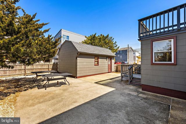 109 E MAC EVOY LANE, Long Beach Township, NJ 08008
