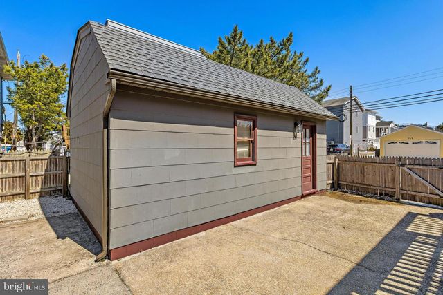 109 E MAC EVOY LANE, Long Beach Township, NJ 08008