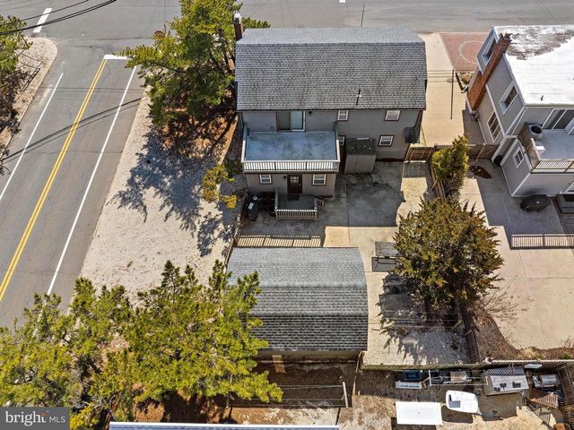 109 E MAC EVOY LANE, Long Beach Township, NJ 08008