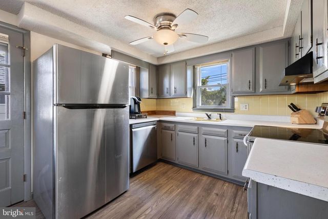 109 E MAC EVOY LANE, Long Beach Township, NJ 08008