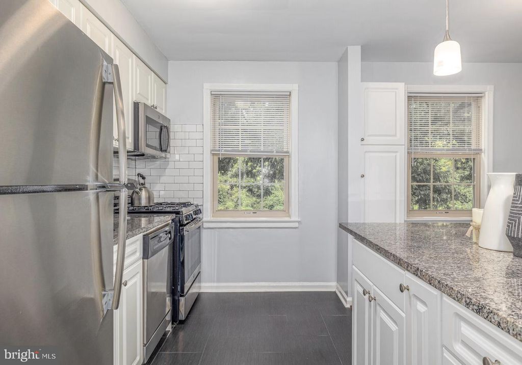 150 E WYNNEWOOD RD #07B, Wynnewood, PA 19096