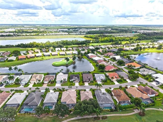 9050 Old Hickory CIR, Fort Myers, FL 33912