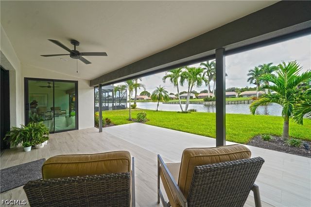 9050 Old Hickory CIR, Fort Myers, FL 33912