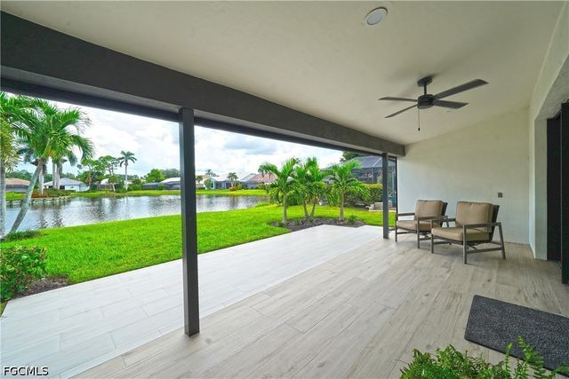 9050 Old Hickory CIR, Fort Myers, FL 33912