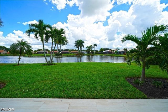 9050 Old Hickory CIR, Fort Myers, FL 33912