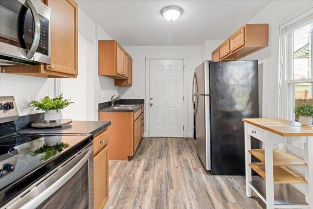 866 E Starr Avenue, Columbus, OH 43201