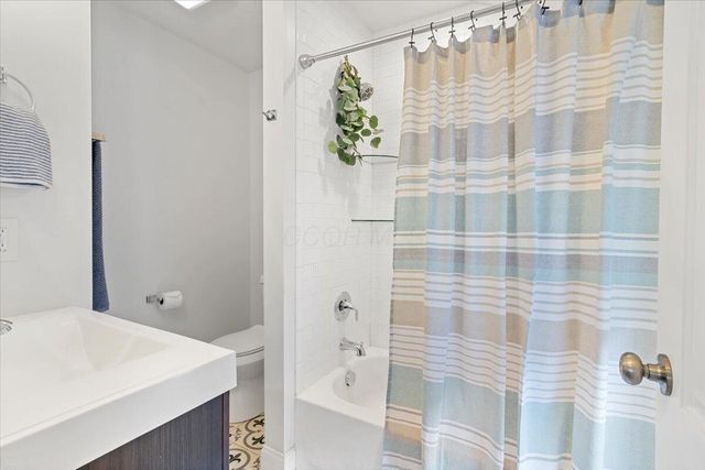866 E Starr Avenue, Columbus, OH 43201