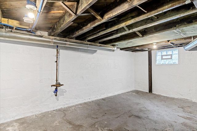 866 E Starr Avenue, Columbus, OH 43201