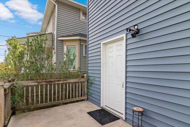 866 E Starr Avenue, Columbus, OH 43201