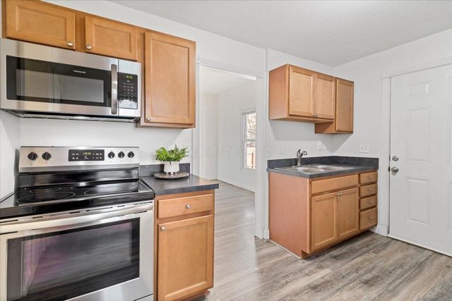 866 E Starr Avenue, Columbus, OH 43201