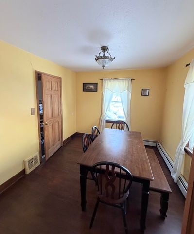 8 St Marks Avenue, Malone, NY 12953