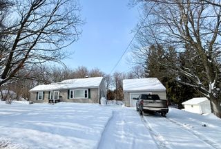 8 St Marks Avenue, Malone, NY 12953