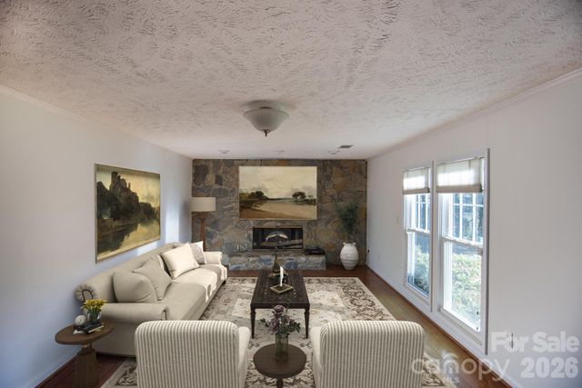 132 Serenity Circle, Hendersonville, NC 28792