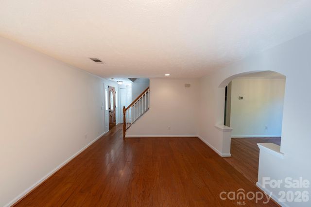 132 Serenity Circle, Hendersonville, NC 28792