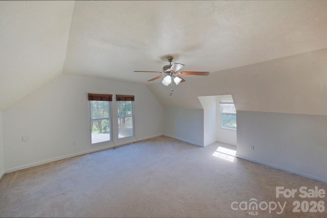132 Serenity Circle, Hendersonville, NC 28792
