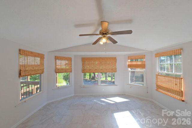132 Serenity Circle, Hendersonville, NC 28792