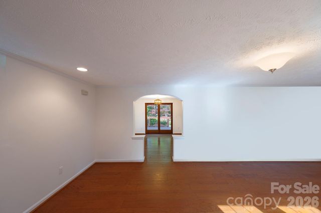 132 Serenity Circle, Hendersonville, NC 28792
