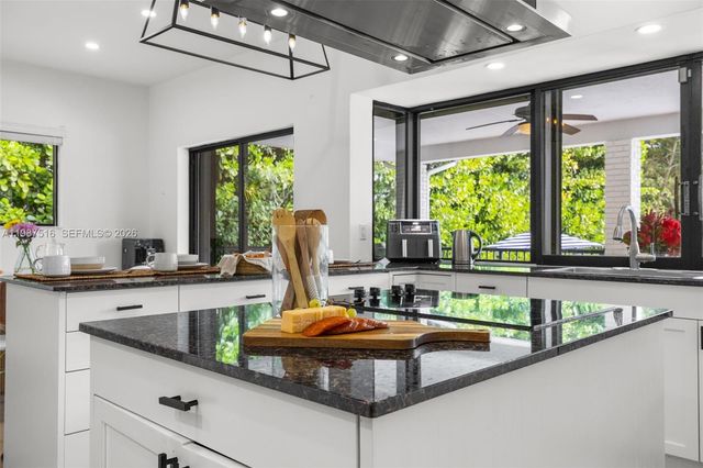 14615 SW 77th Ct 0, Palmetto Bay, FL 33158