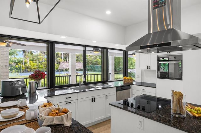 14615 SW 77th Ct 0, Palmetto Bay, FL 33158