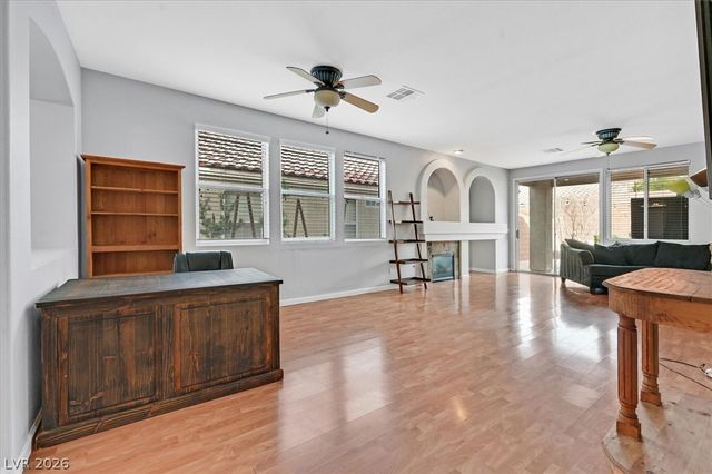 268 Camino Viejo Street, Henderson, NV 89012