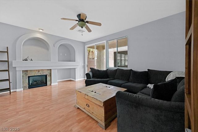 268 Camino Viejo Street, Henderson, NV 89012