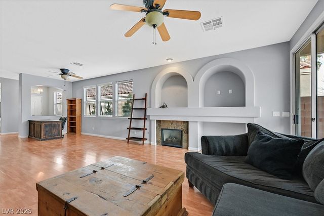 268 Camino Viejo Street, Henderson, NV 89012