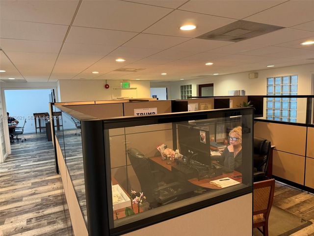 2650 SW 27th Ave, Miami, FL 33133