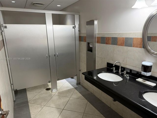 2650 SW 27th Ave, Miami, FL 33133