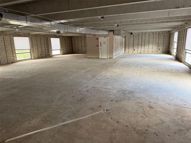 2650 SW 27th Ave, Miami, FL 33133