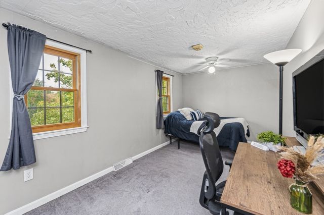 30 Apache Way 30, Tewksbury, MA 01876