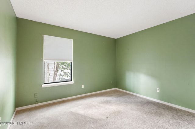 8365 HAMDEN Road W, Jacksonville, FL 32244