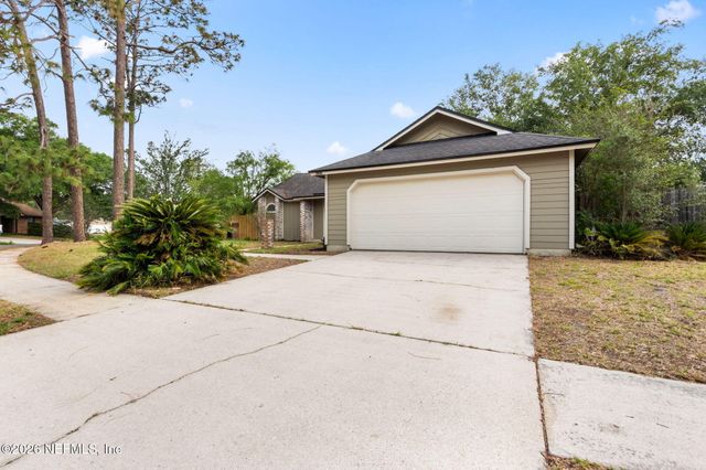 8365 HAMDEN Road W, Jacksonville, FL 32244
