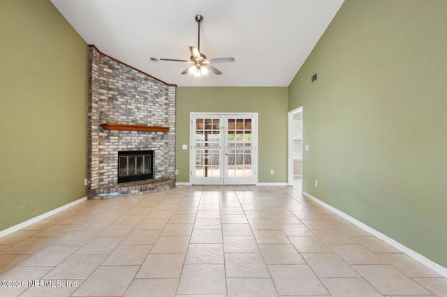 8365 HAMDEN Road W, Jacksonville, FL 32244