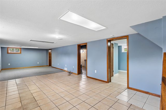 2204 1st Avenue, Perry, IA 50022
