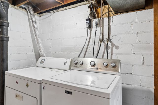 2204 1st Avenue, Perry, IA 50022