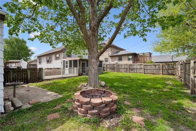 2204 1st Avenue, Perry, IA 50022