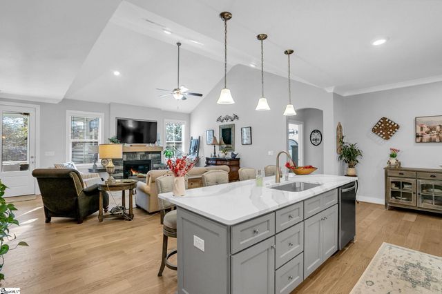 214 Mayfly Way, Simpsonville, SC 29680