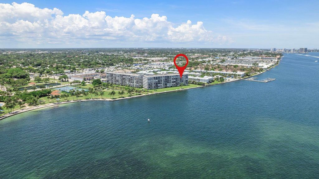 801 Lake Shore Drive 505, Lake Park, FL 33403