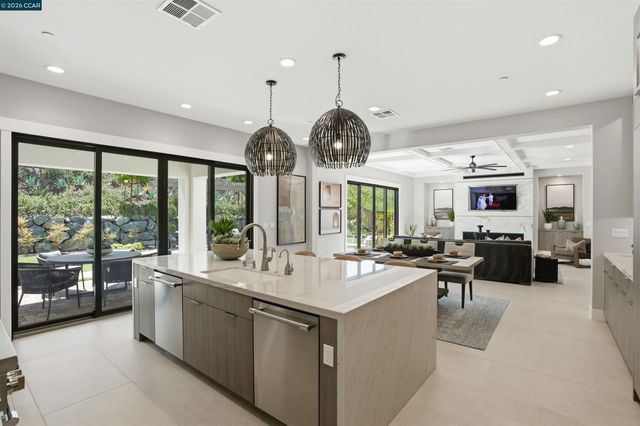 108 Brumby St, Danville, CA 94506