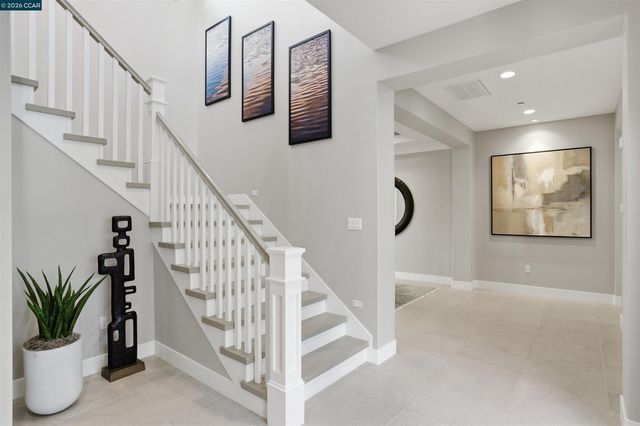 108 Brumby St, Danville, CA 94506