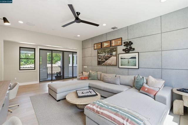 108 Brumby St, Danville, CA 94506