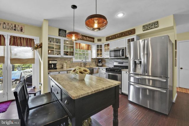 509 CENTRAL AVE CT, Reisterstown, MD 21136