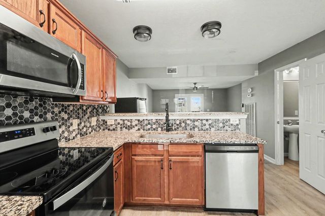 4003 Cody Dr, La Vergne, TN 37086
