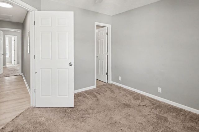 4003 Cody Dr, La Vergne, TN 37086