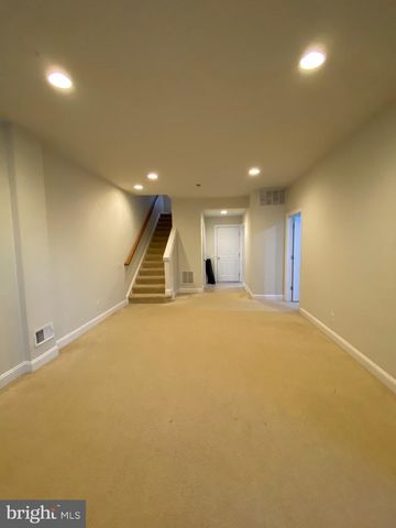 43557 WHITE CAP TER, Chantilly, VA 20152