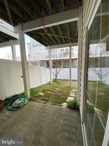 43557 WHITE CAP TER, Chantilly, VA 20152