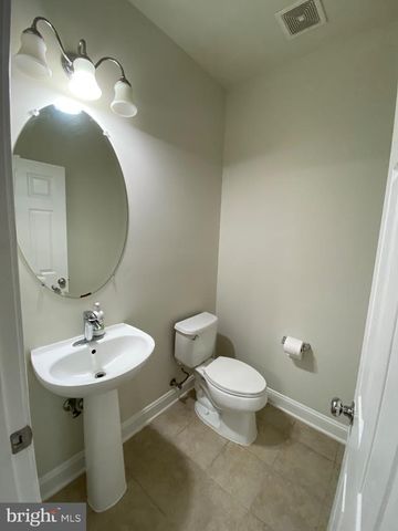 43557 WHITE CAP TER, Chantilly, VA 20152